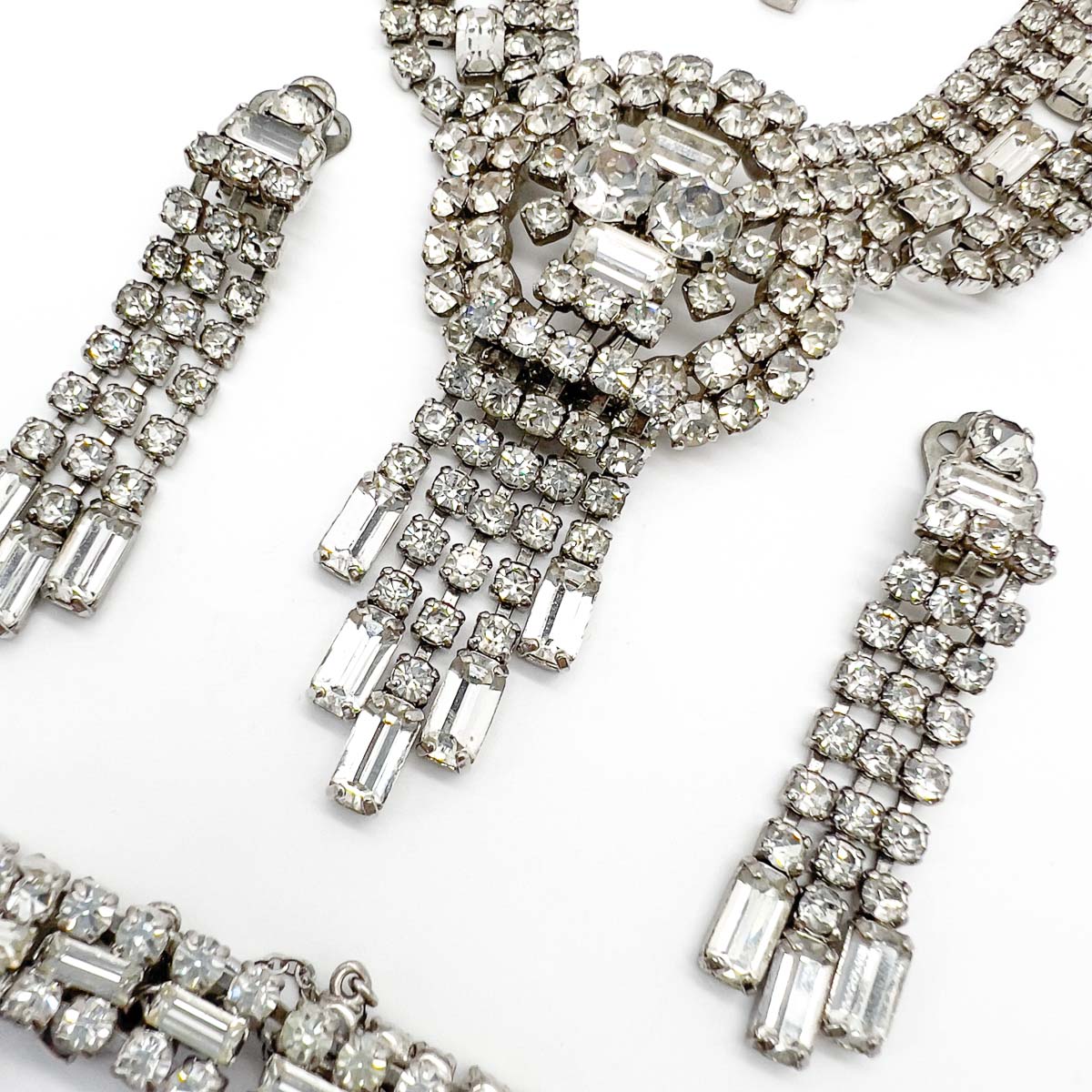 Jennifer Gibson Jewellery 1745 (4) Vintage Crystal Tassel Parure