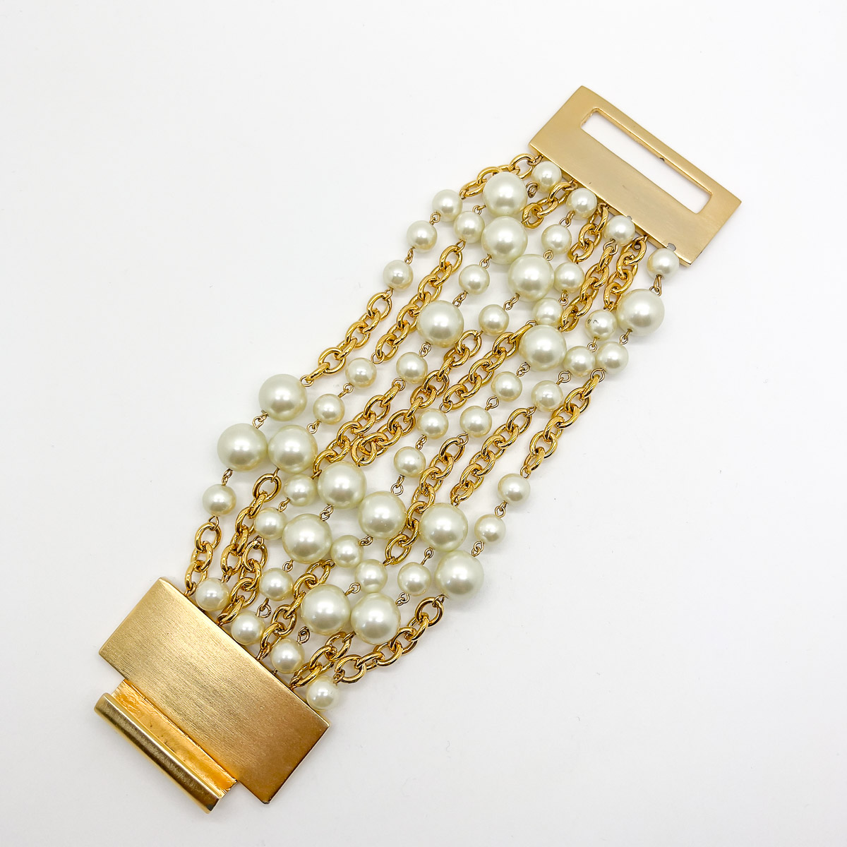 Jennifer Gibson Jewellery Bracelet 1726 (7) Vintage Kenneth Jay Lane Pearl Cuff