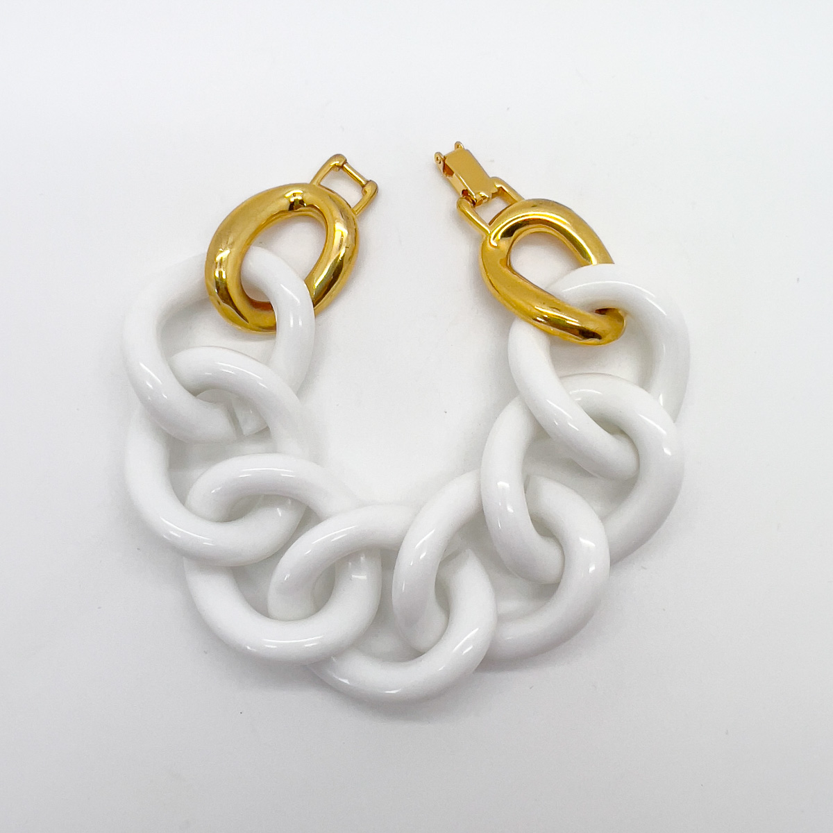 Jennifer Gibson Jewellery Bracelet 1728 (6) Vintage Kenneth Jay Lane White Link Bracelet