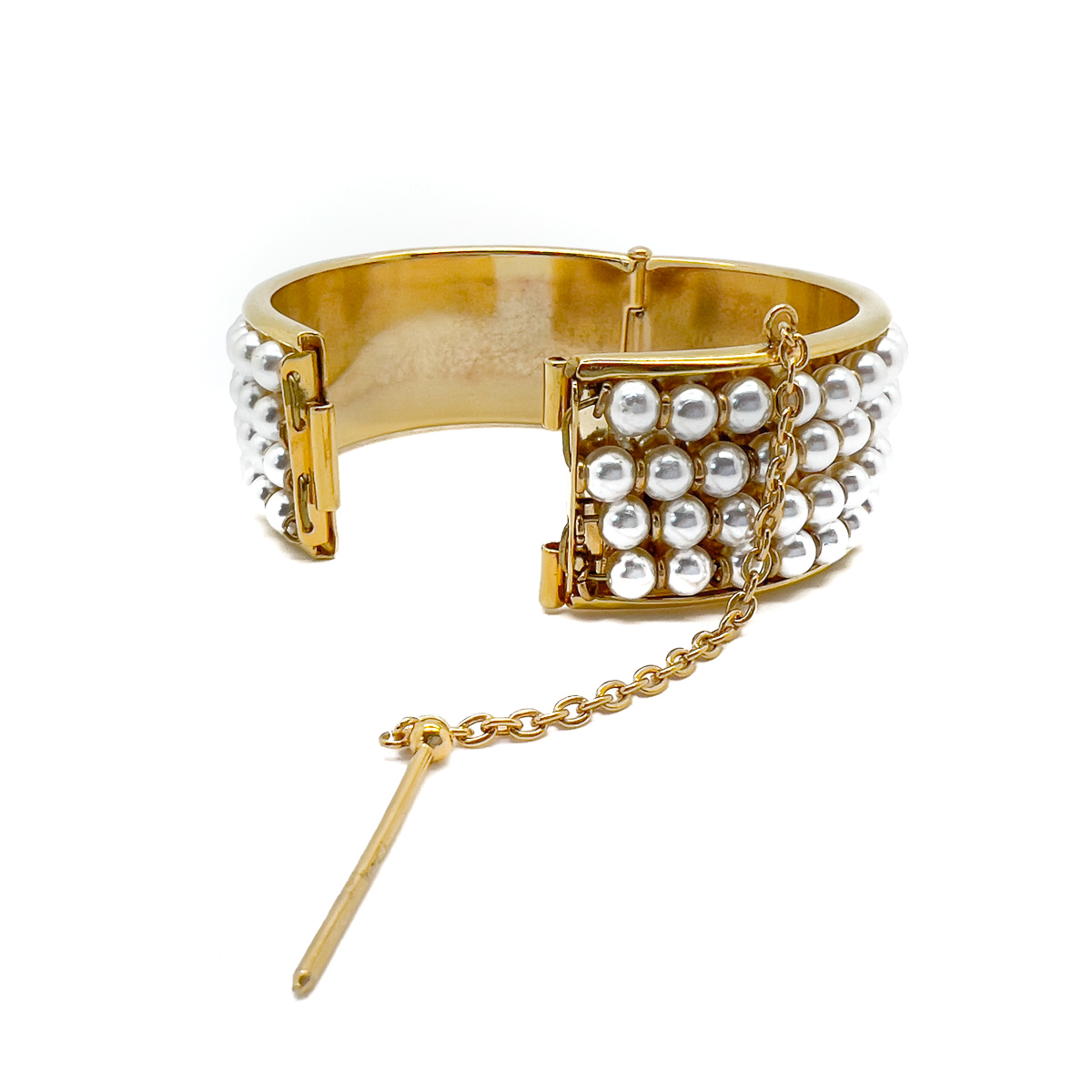 Jennifer Gibson Jewellery Bracelet 1729 (8) Vintage Whole Pearl Bangle