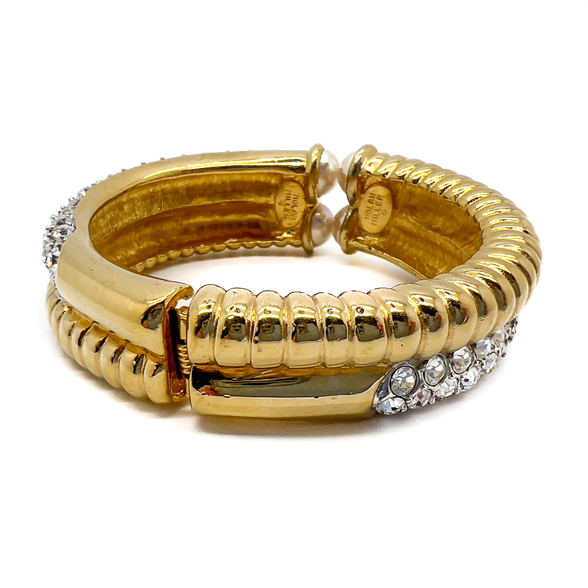 Jennifer Gibson Jewellery Bracelet 1730 (2) Vintage Nolan Miller Pearl Clamper