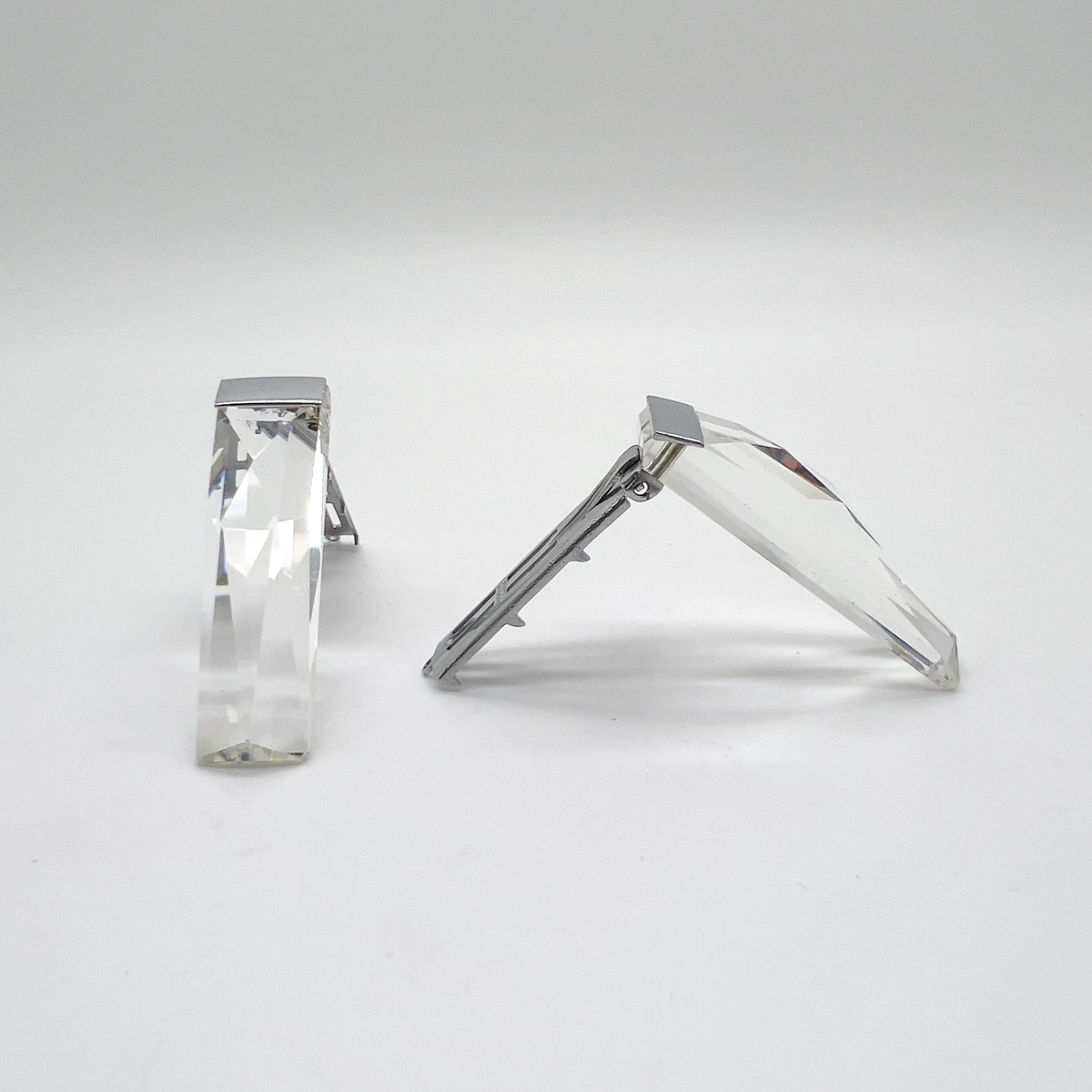 Jennifer Gibson Jewellery 1764 (5) Vintage Art Deco Cut Crystal Dress Clip