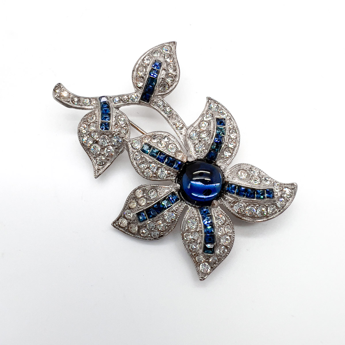 Jennifer Gibson Jewellery Brooch 1760 (6) Vintage Cabochon Sapphire Paste Flower Brooch