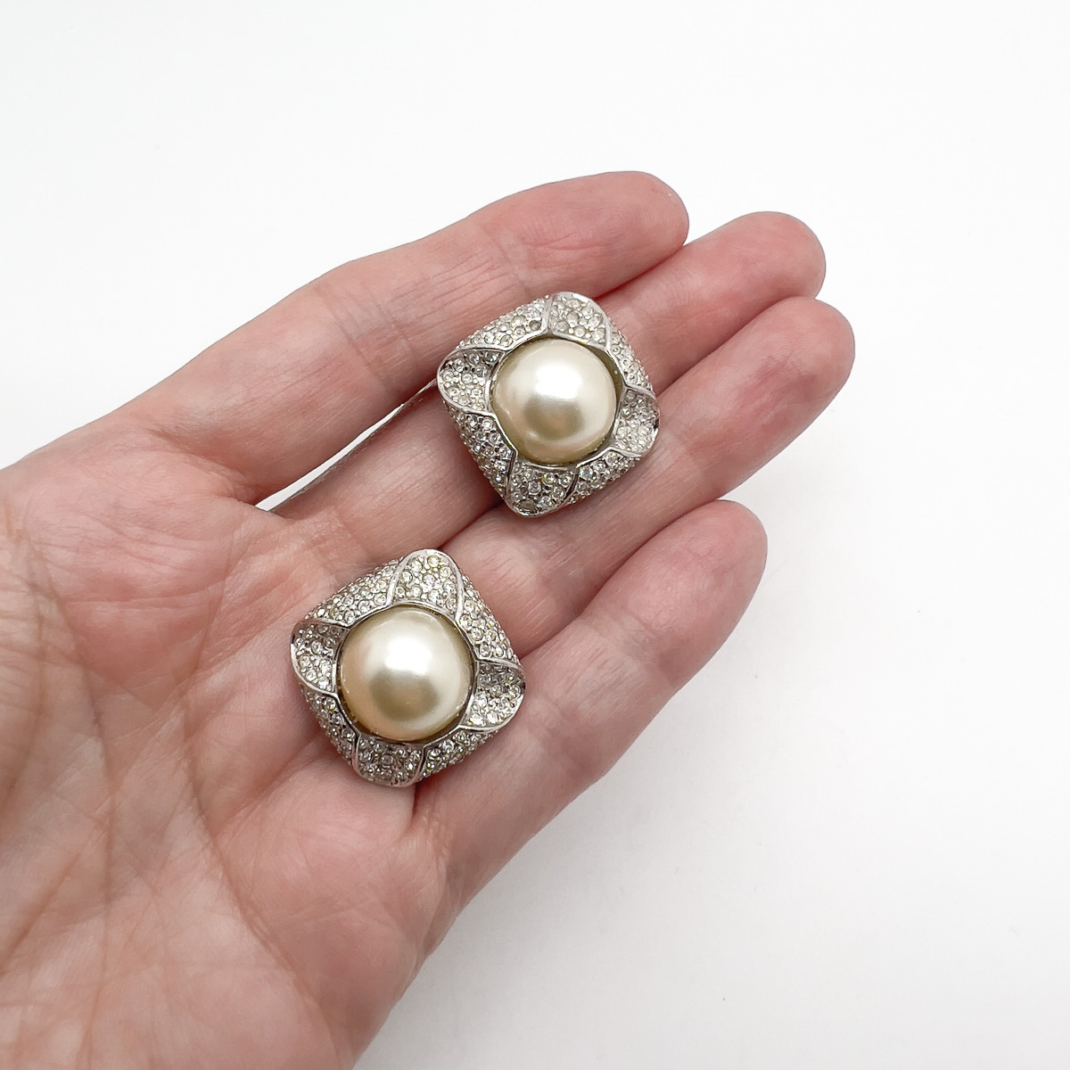 Jennifer Gibson Jewellery DIOR 1757 (1) Vintage Grossé Crystal & Pearl Earrings