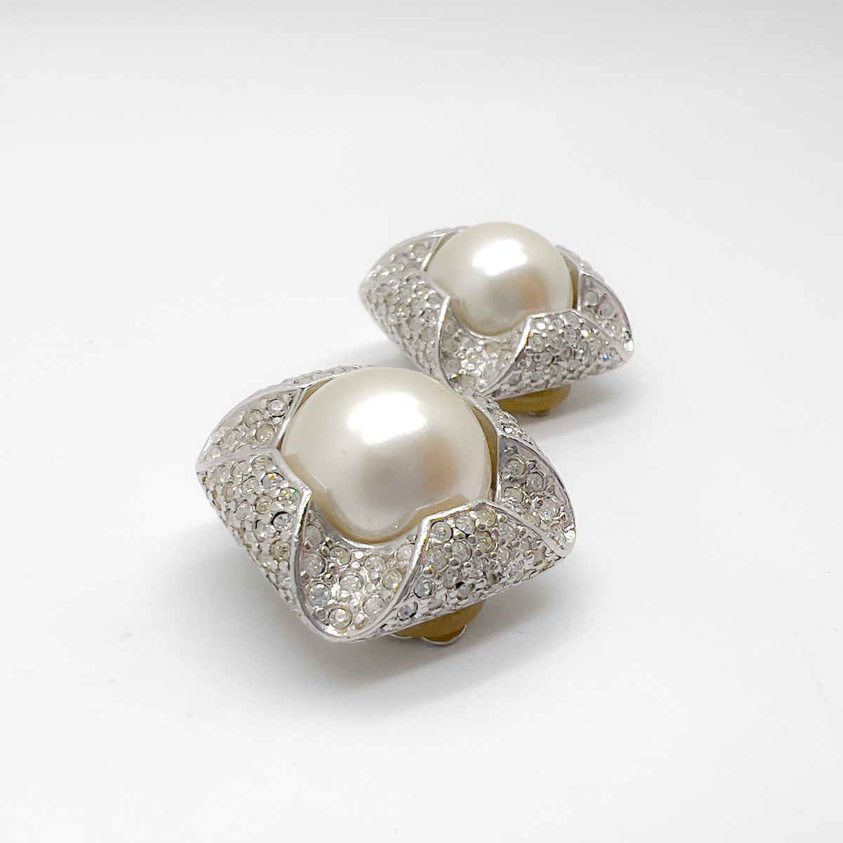 Jennifer Gibson Jewellery DIOR 1757 (5) Vintage Grossé Crystal & Pearl Earrings