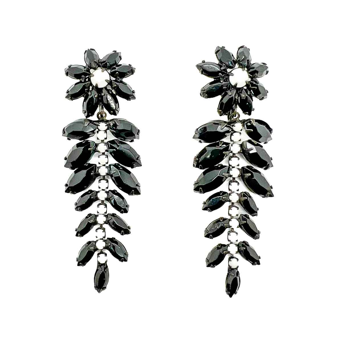 Jennifer Gibson Jewellery 1808 (4) Vintage Hattie Carnegie Monochrome Drop Earrings