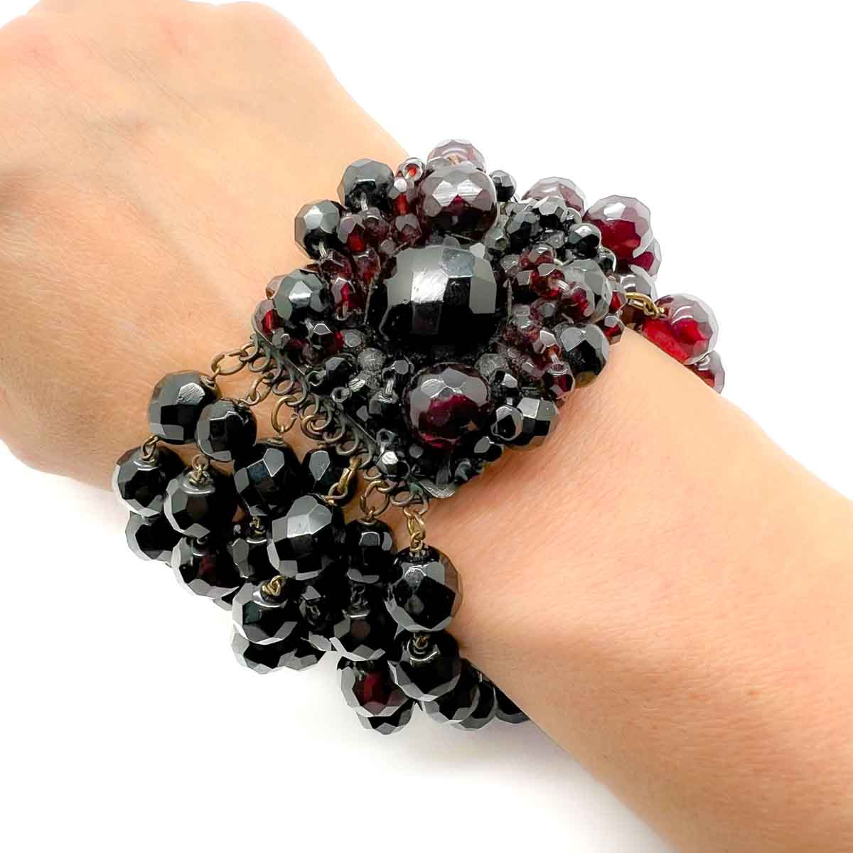 Jennifer Gibson Jewellery 1809 (10) Vintage Miriam Haskell Garnet Cuff