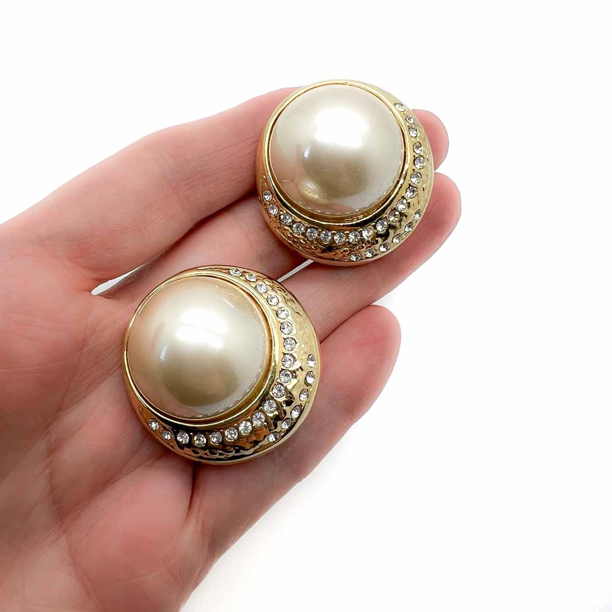 Jennifer Gibson Jewellery 1829 (1) Vintage Grand Pearl Crescent Earrings
