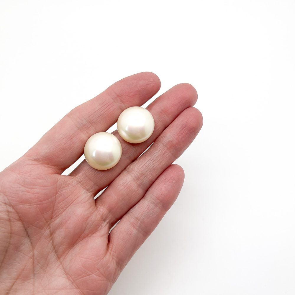 Vintage Dior Pearl Stud Earrings