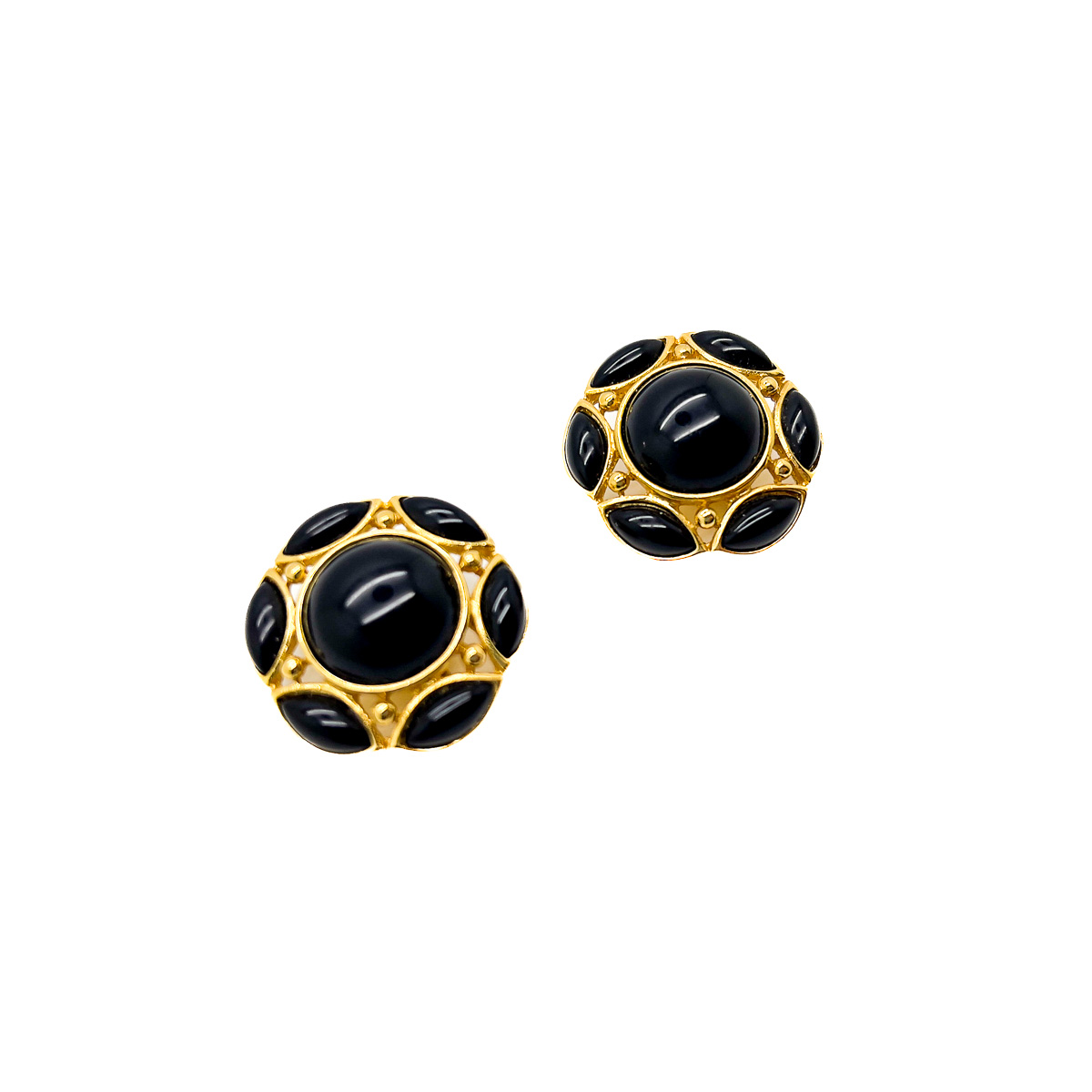 Jennifer Gibson Jewellery 1877 (2) Vintage Trifari Black Earrings