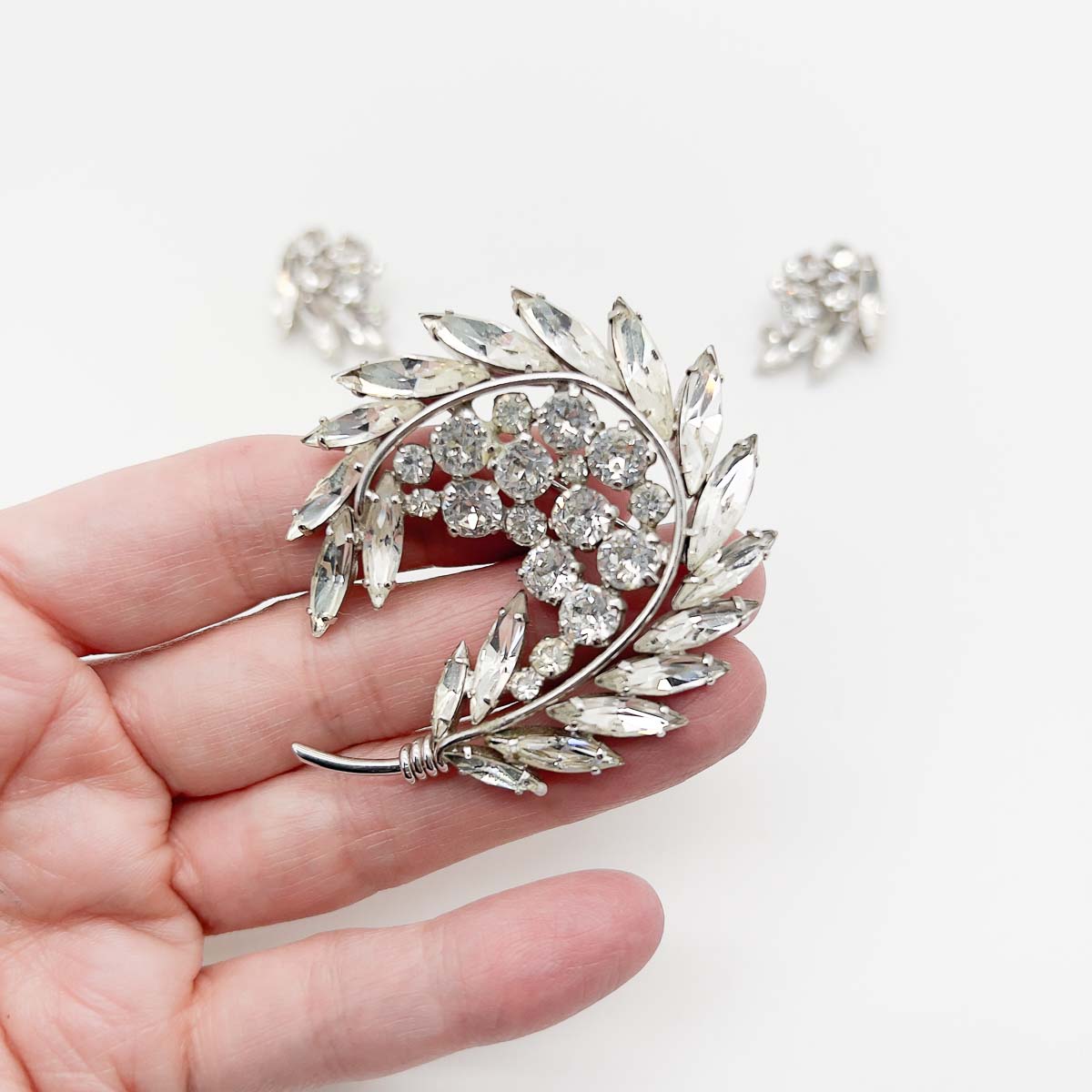 Jennifer Gibson Jewellery 1897 (2) Vintage Sherman Floral Navette Brooch