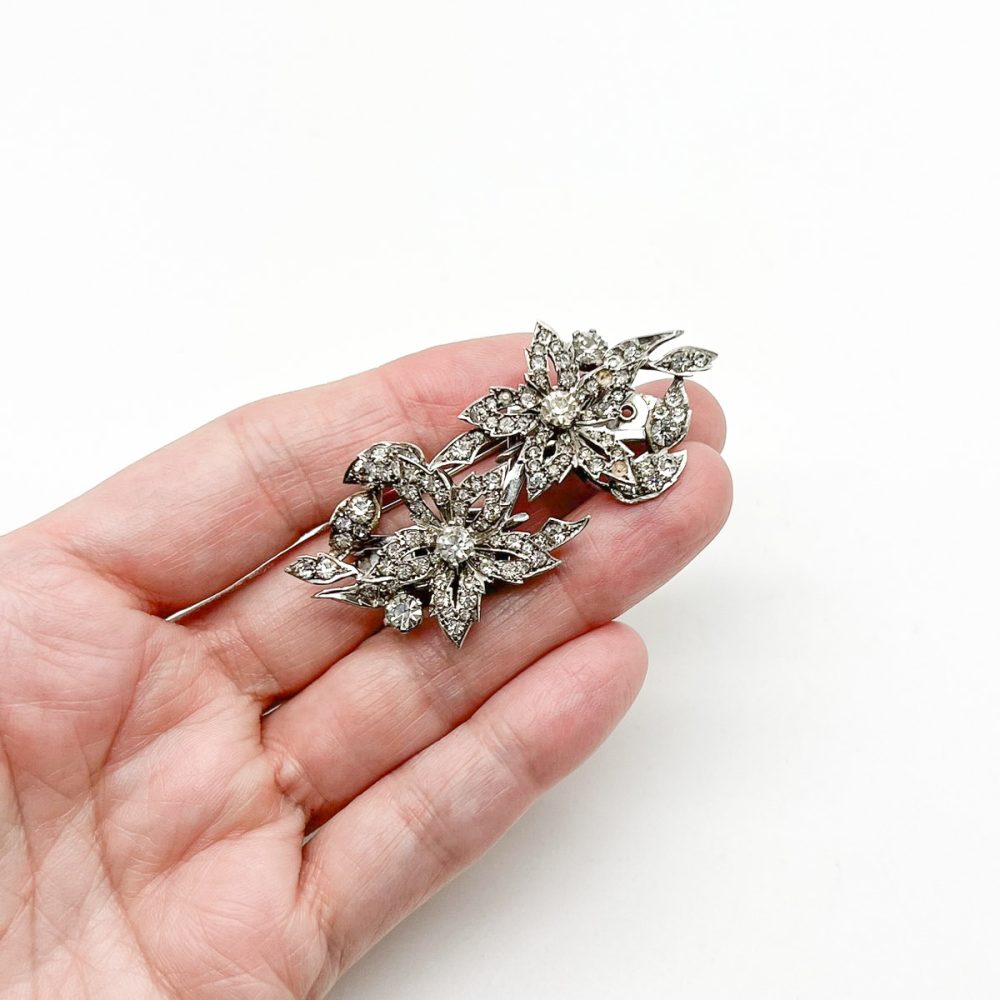 Vintage floral double dress clip