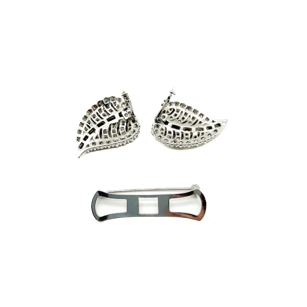 Vintage leaf double dress clip