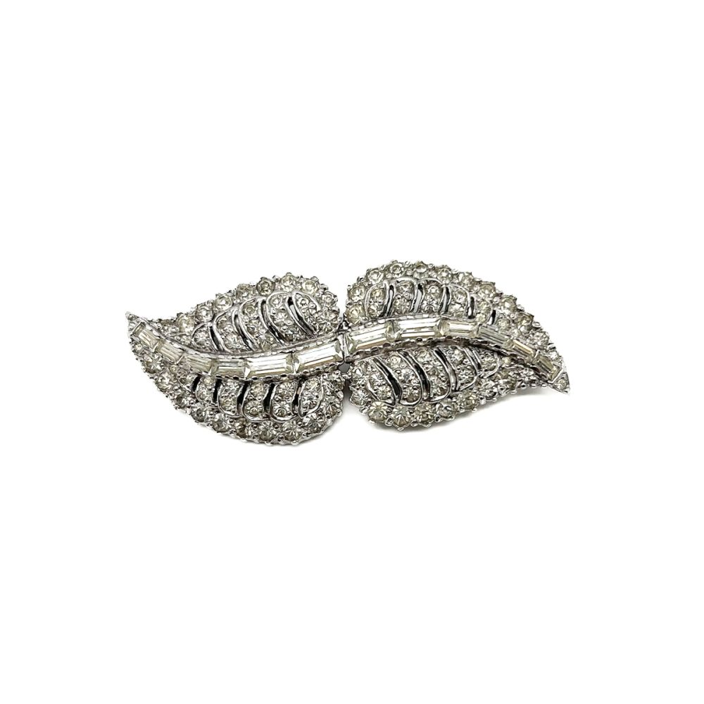 Vintage leaf double dress clip