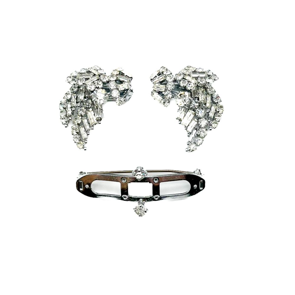 Vintage swag double dress clip