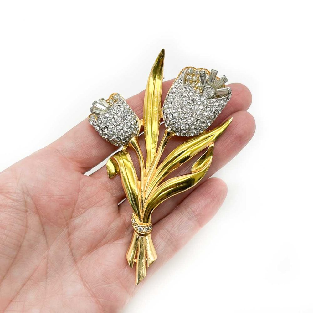 Vintage Coro Entremblant Floral Brooch