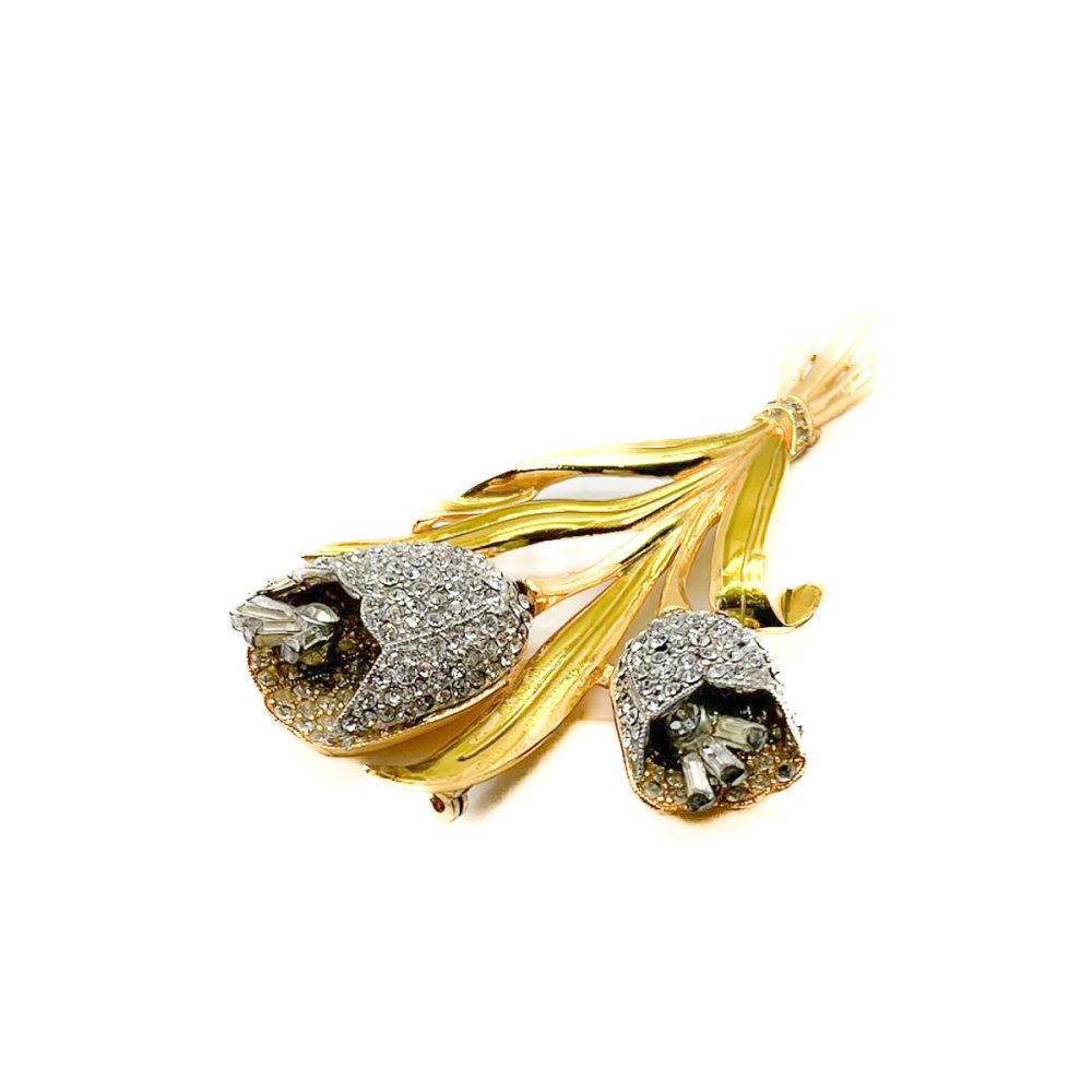 Vintage Coro Entremblant Floral Brooch
