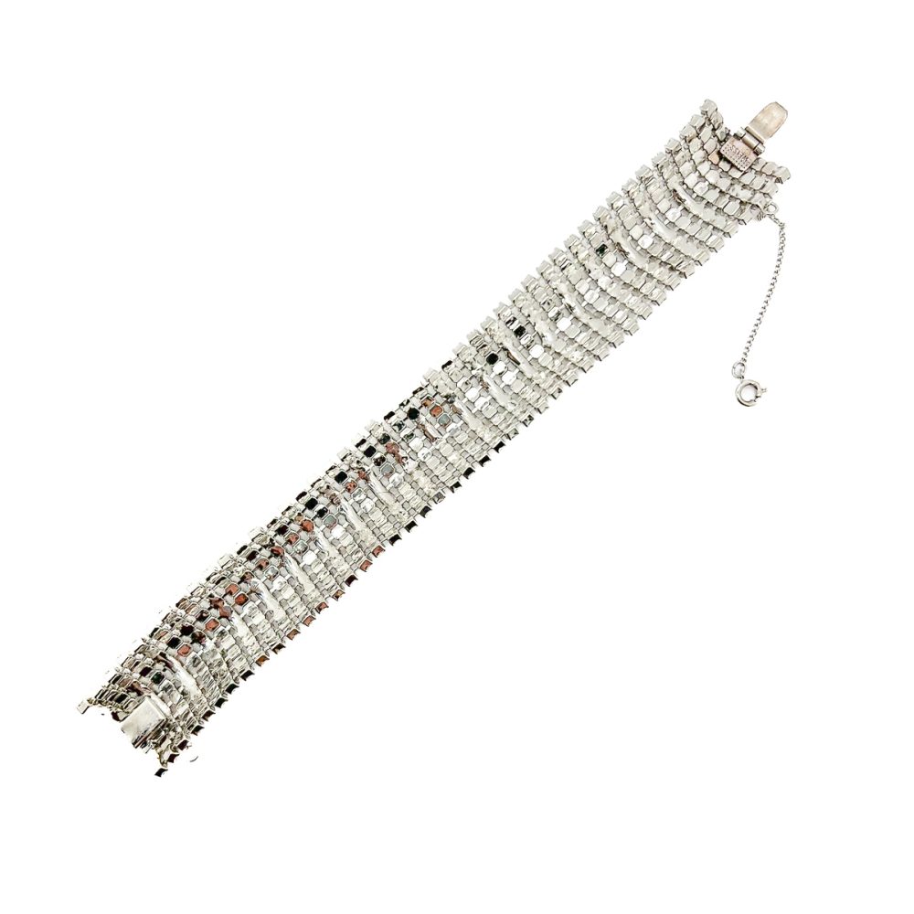 Vintage Weiss Rhinestone Cuff