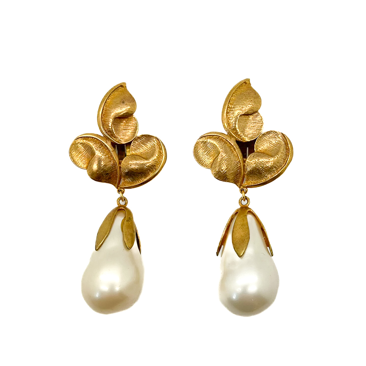 Jennifer Gibson Jewellery 2015 (2) Vintage Farah Lister Pearl Earrings