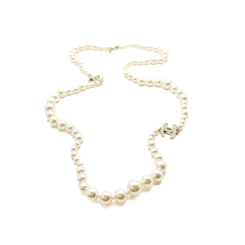 Chanel Pearl Logo Rope Necklace