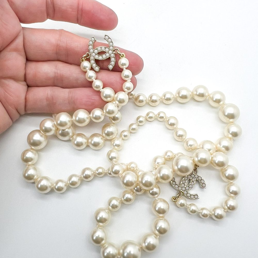 Chanel Pearl Logo Rope Necklace