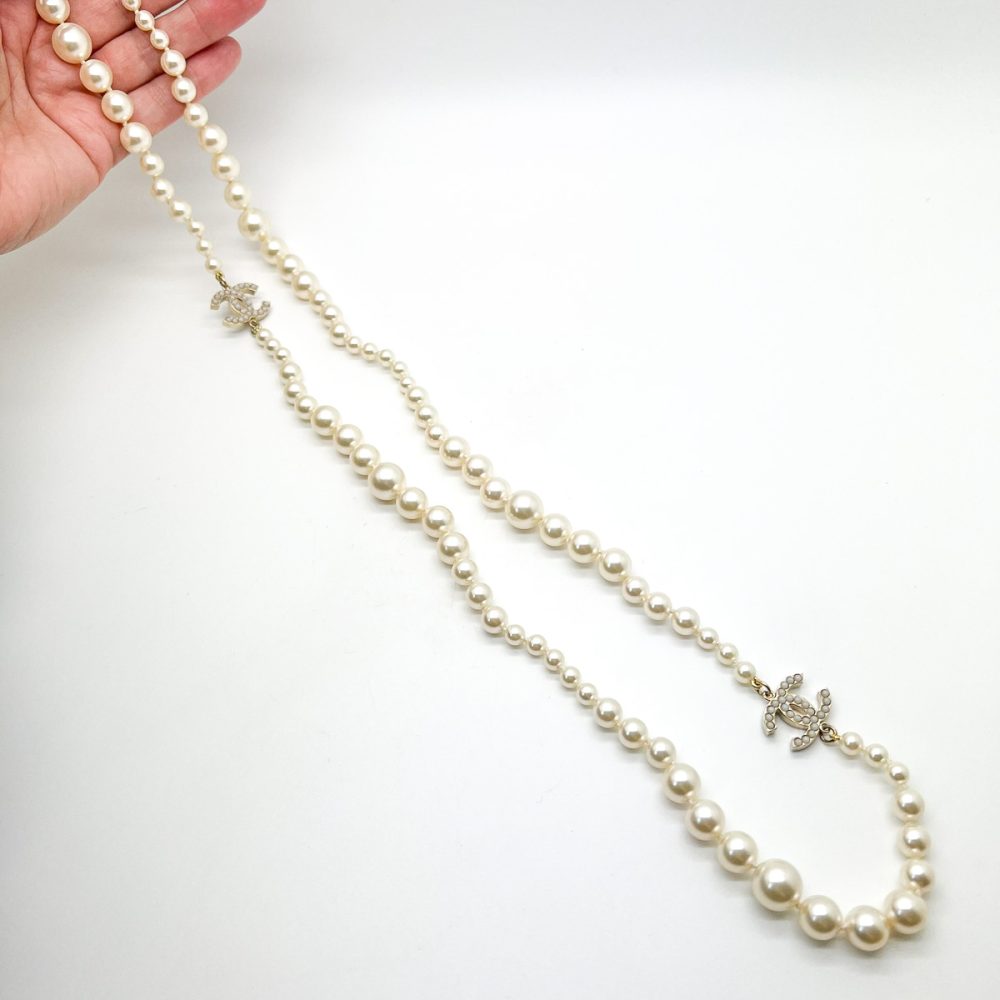 Chanel Pearl Logo Rope Necklace