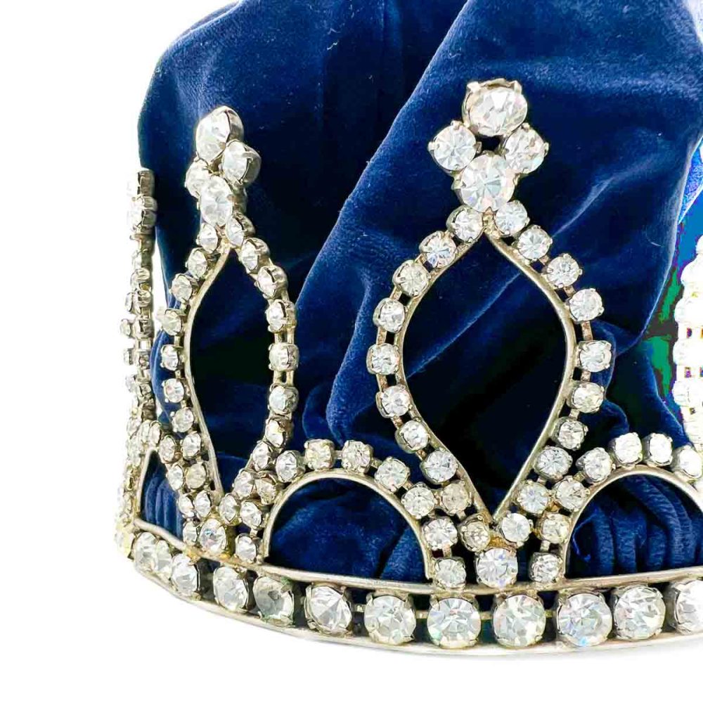 Vintage Paste Crown