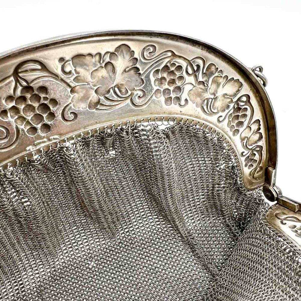 Antique Chainmail Purse
