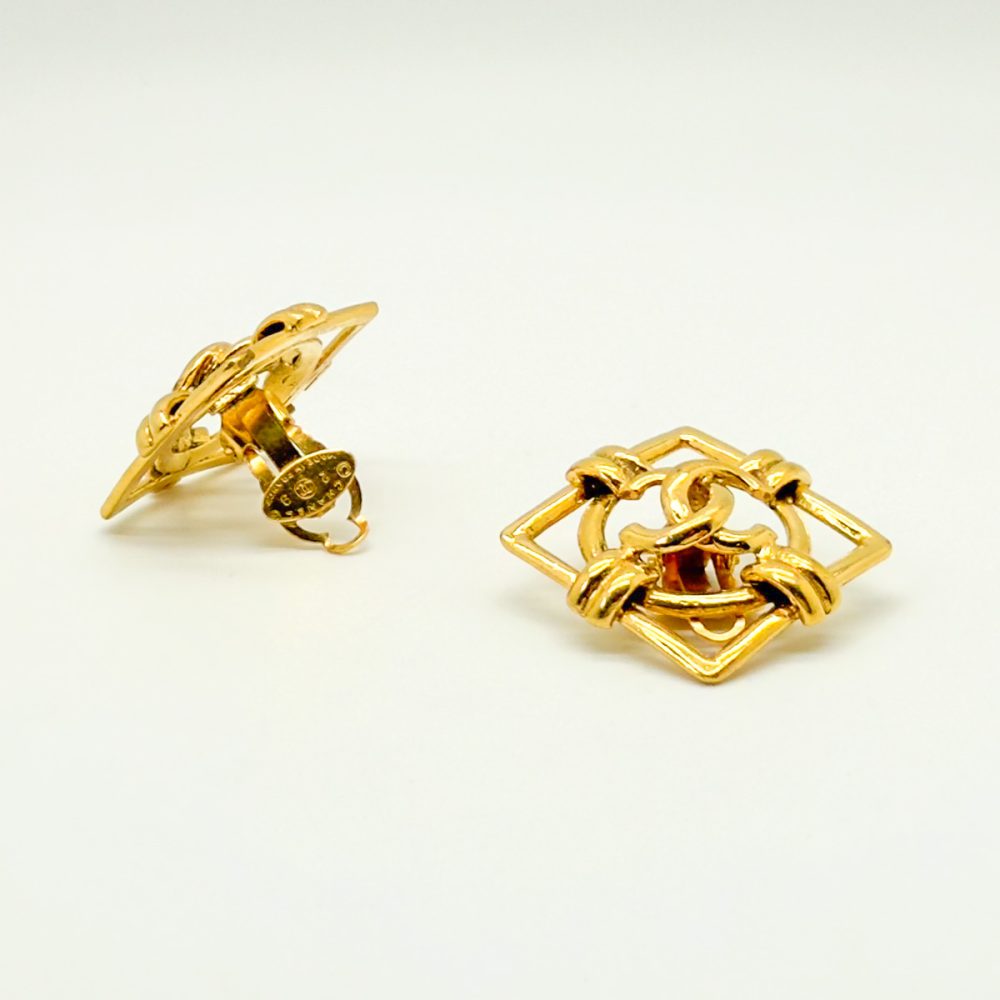 Vintage Chanel CC Logo Earrings