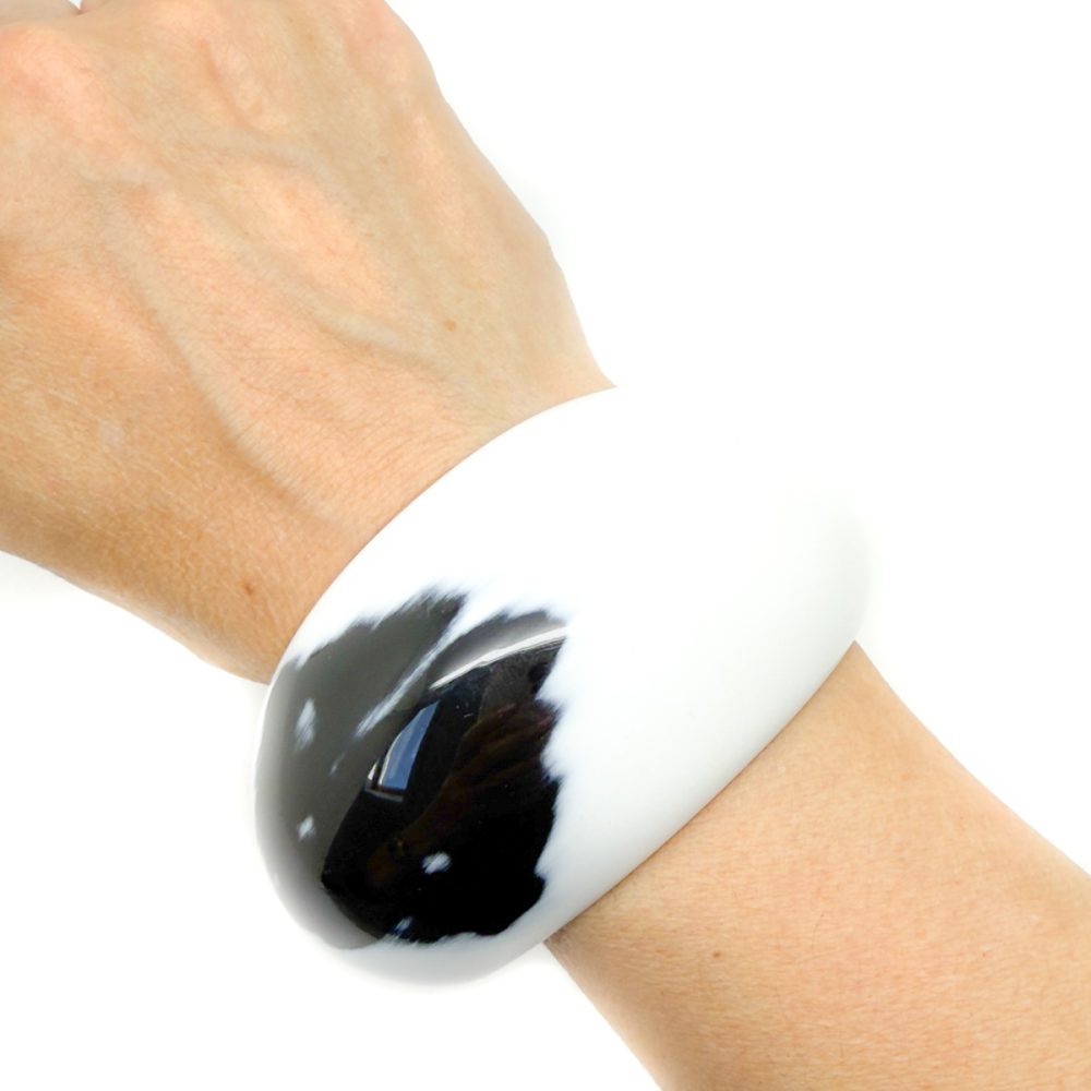 Pre-Loved Hermès Monochrome Cuff