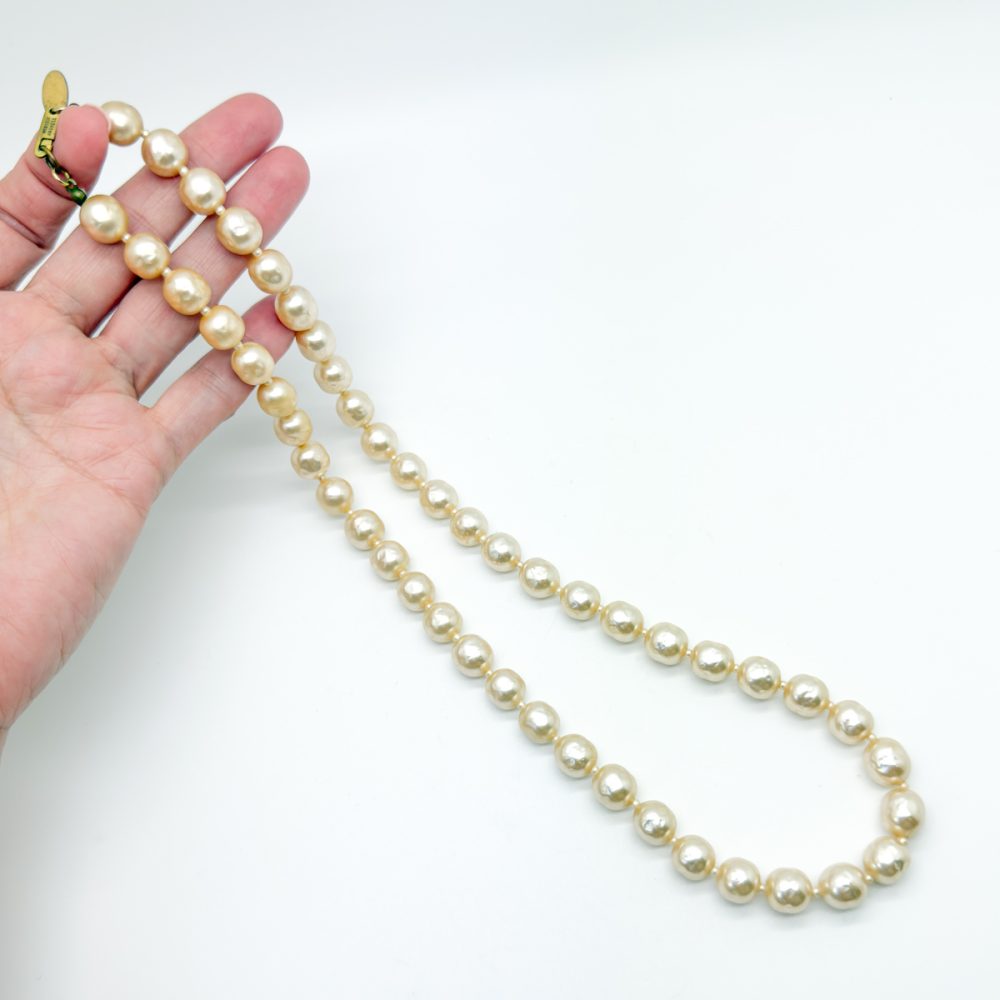 Vintage Miriam Haskell Baroque Pearl Necklace