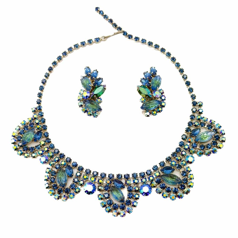 Vintage Carved Leaf Crystal Necklace
