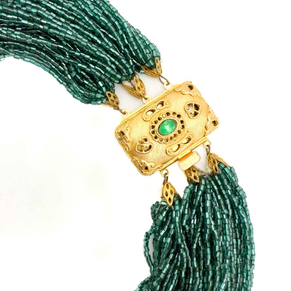 Vintage Emerald Glass Torsade Necklace