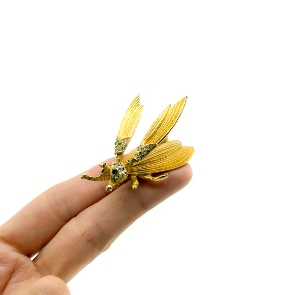 Hattie Carnegie En tremblant Bug Brooch