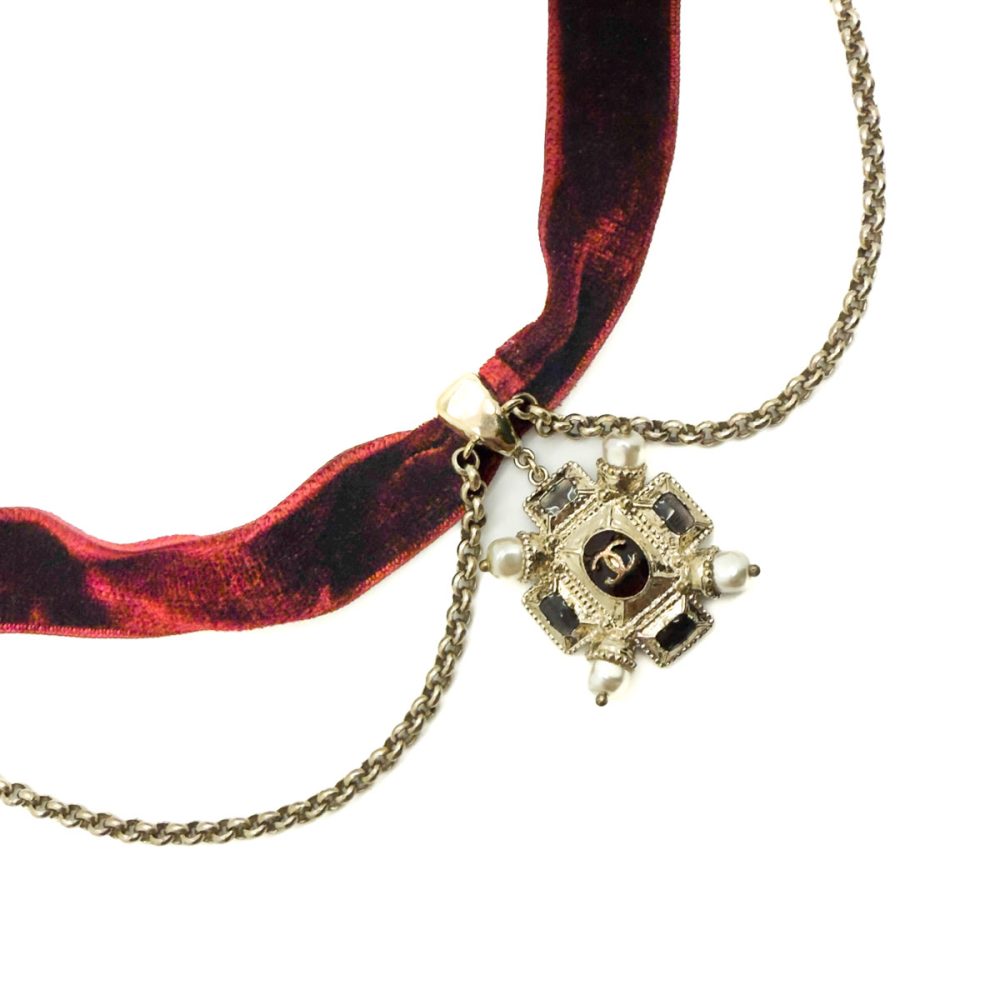 Chanel Renaissance Velvet Choker