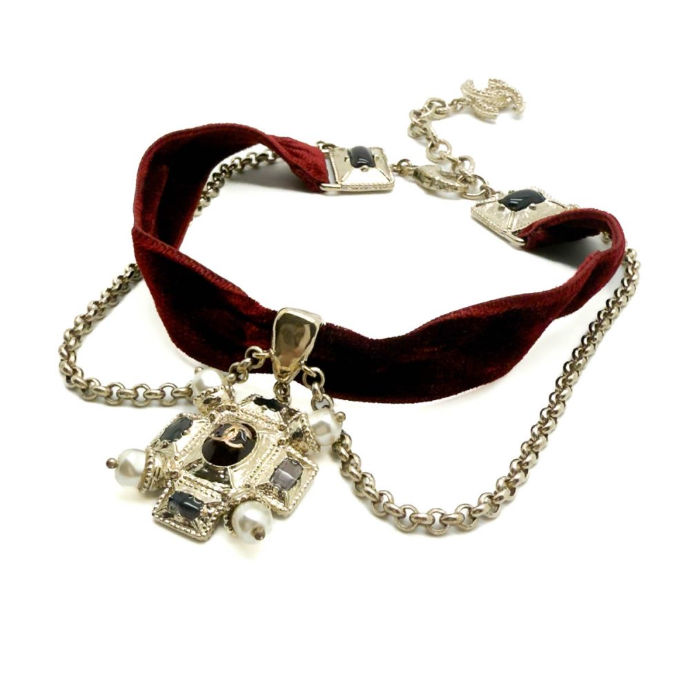 Chanel Renaissance Velvet Choker