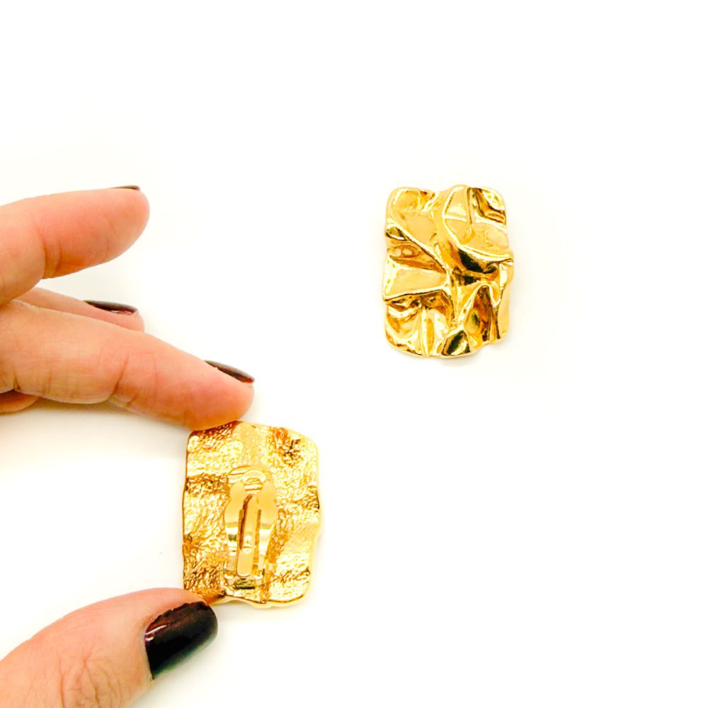 Vintage Sculpted Crinkle Earrings