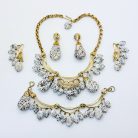 Jennifer Gibson Jewellery SCHIAPARELLI 2300 (1) Vintage Schiaparelli Speckled Egg Necklace