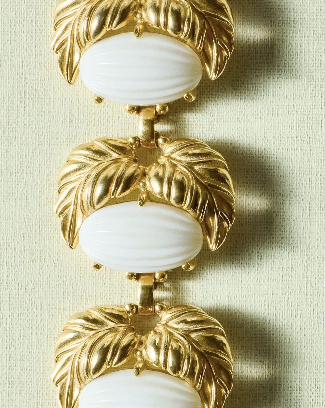 Jennifer’s Jewels Exhibited at The V&A’s ‘Schiaparelli: Fashion Becomes Art’ Exhibition