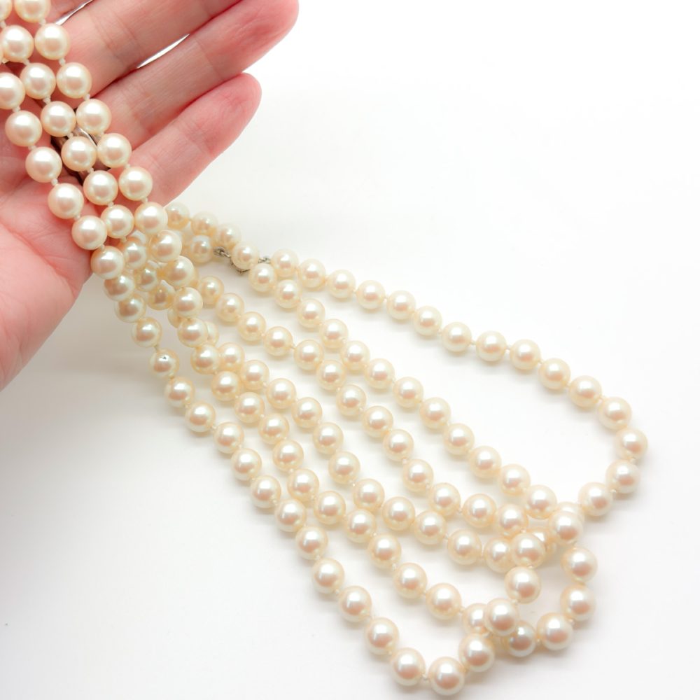 Vintage Long Pearl Rope Necklace