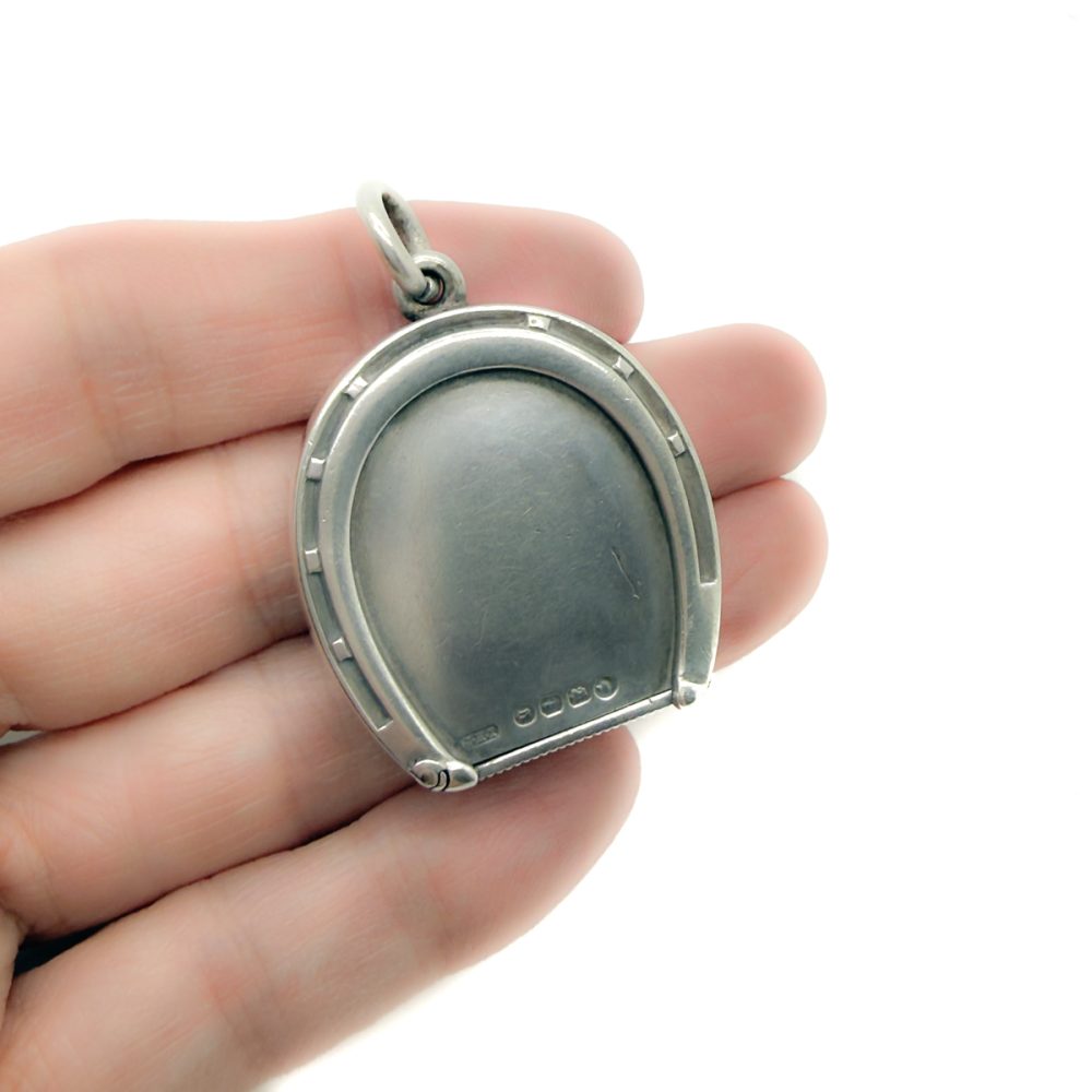 Antique Hallmarked Silver Horseshoe Vesta Case